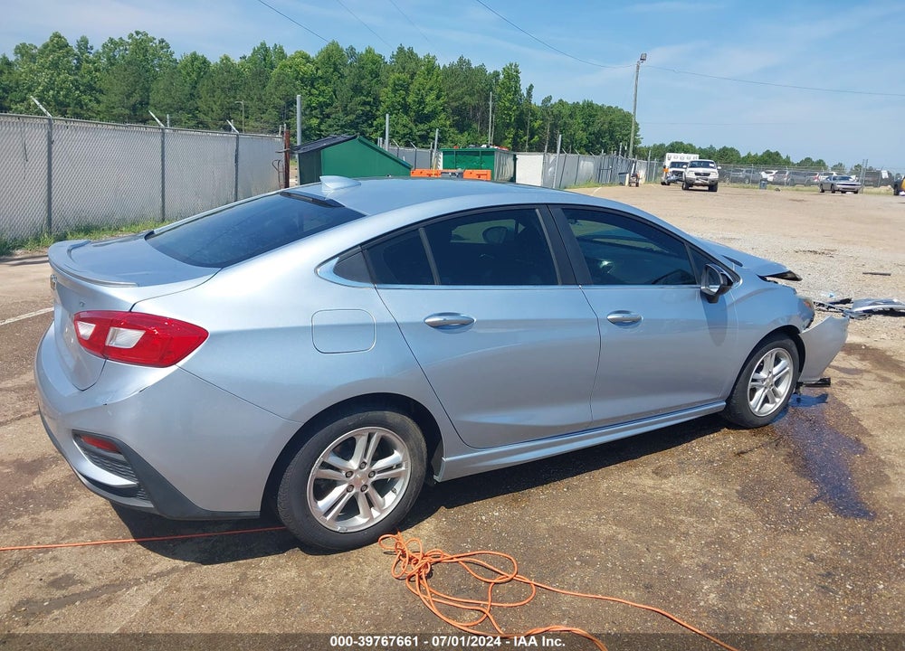 2017 CHEVROLET CRUZE LT AUTO VIN: 1G1BE5SM0H7220077
