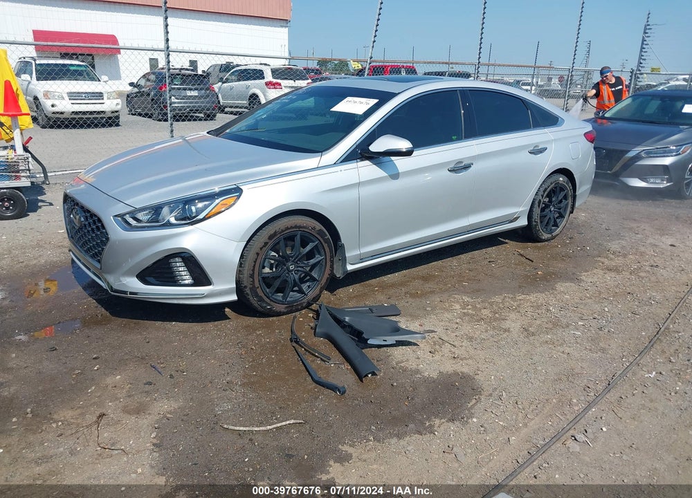 2018 HYUNDAI SONATA SPORT VIN: 5NPE34AF7JH687425