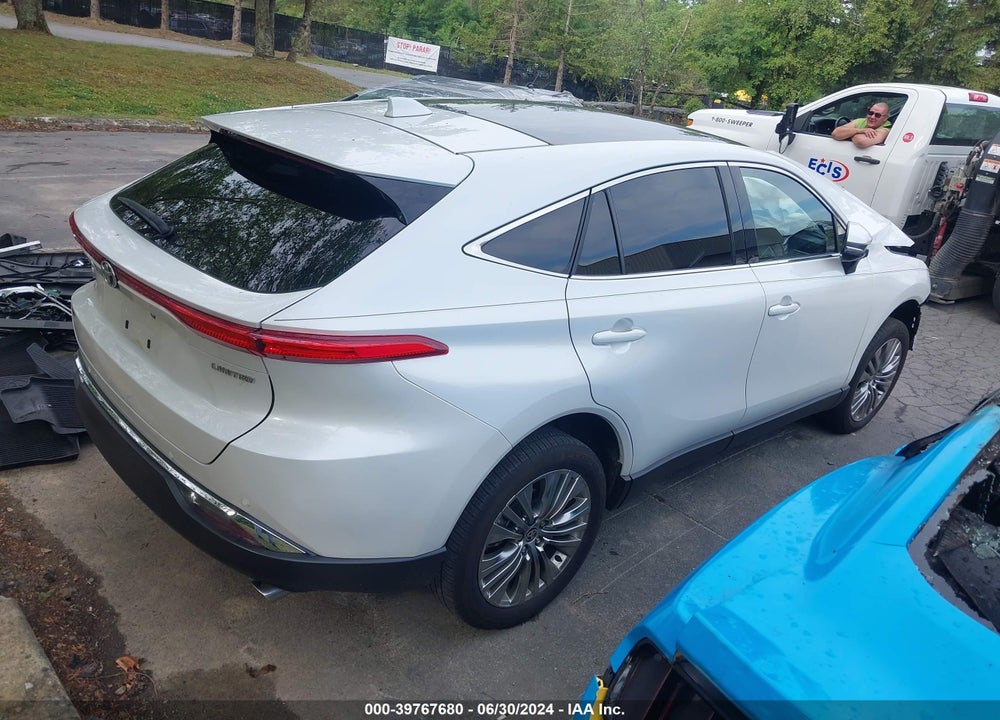 2023 TOYOTA VENZA LIMITED VIN: JTEAAAAH9PJ124960