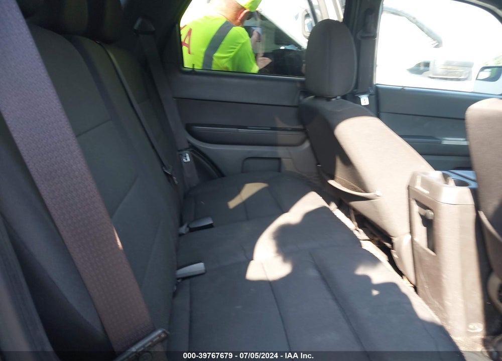 2010 FORD ESCAPE XLT VIN: 1FMCU9DG1AKC43637