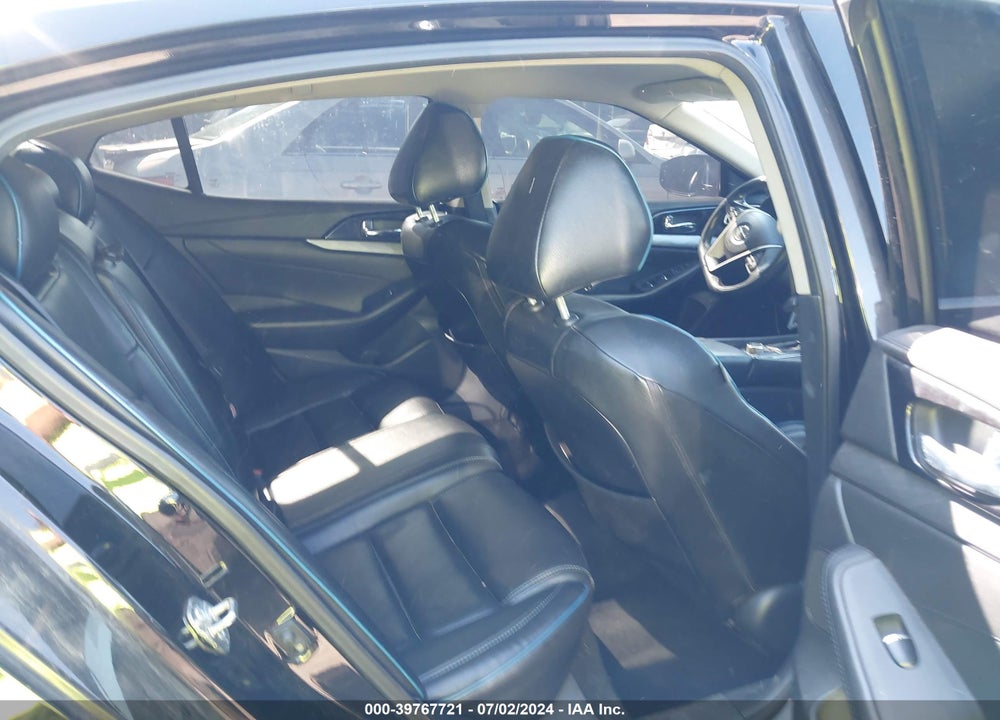 2017 NISSAN MAXIMA 3.5 S VIN: 1N4AA6AP6HC441258