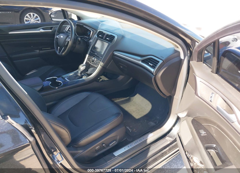 2015 FORD FUSION TITANIUM VIN: 3FA6P0K92FR173082