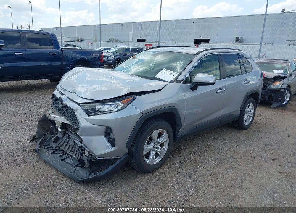 2019 TOYOTA RAV4 XLE VIN: JTMW1RFV6KD006556