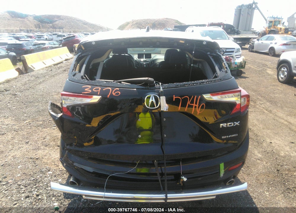 2021 ACURA RDX STANDARD VIN: 5J8TC2H37ML008410
