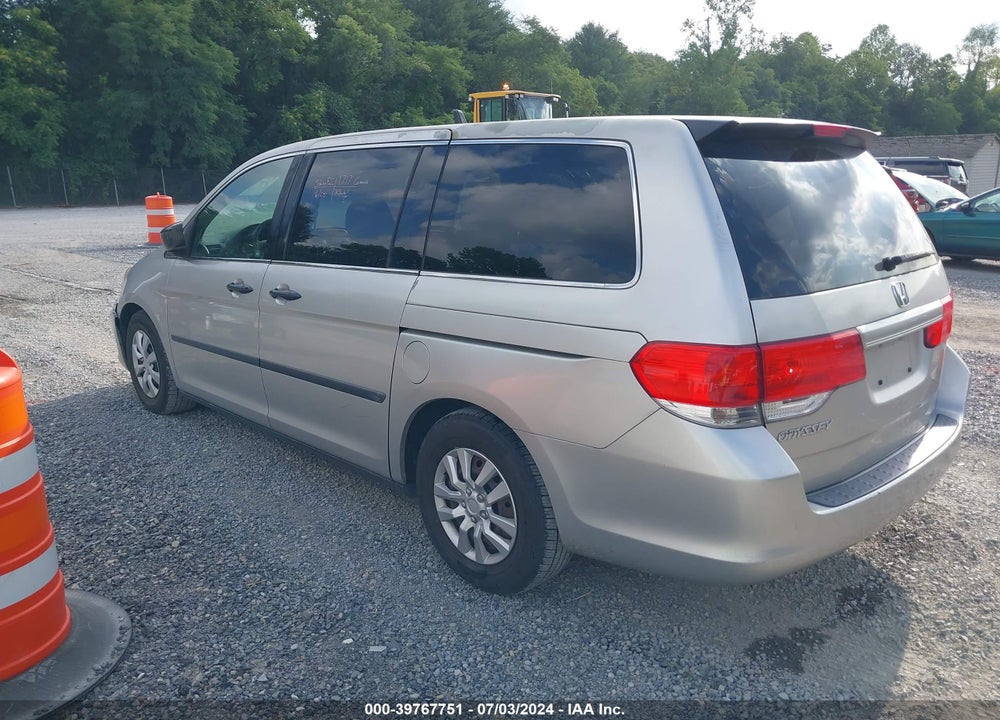 2008 HONDA ODYSSEY LX VIN: 5FNRL382X8B115630