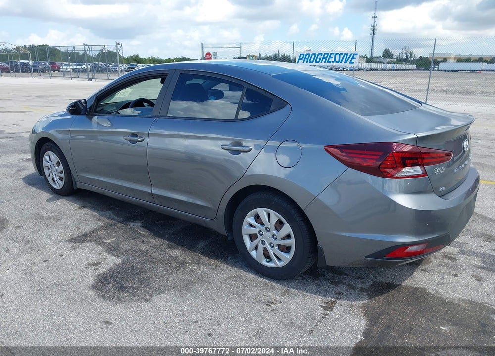 2019 HYUNDAI ELANTRA SE VIN: 5NPD74LF8KH474806
