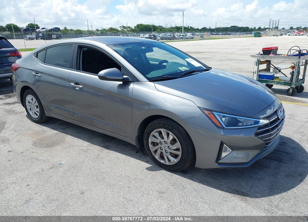 2019 HYUNDAI ELANTRA SE VIN: 5NPD74LF8KH474806