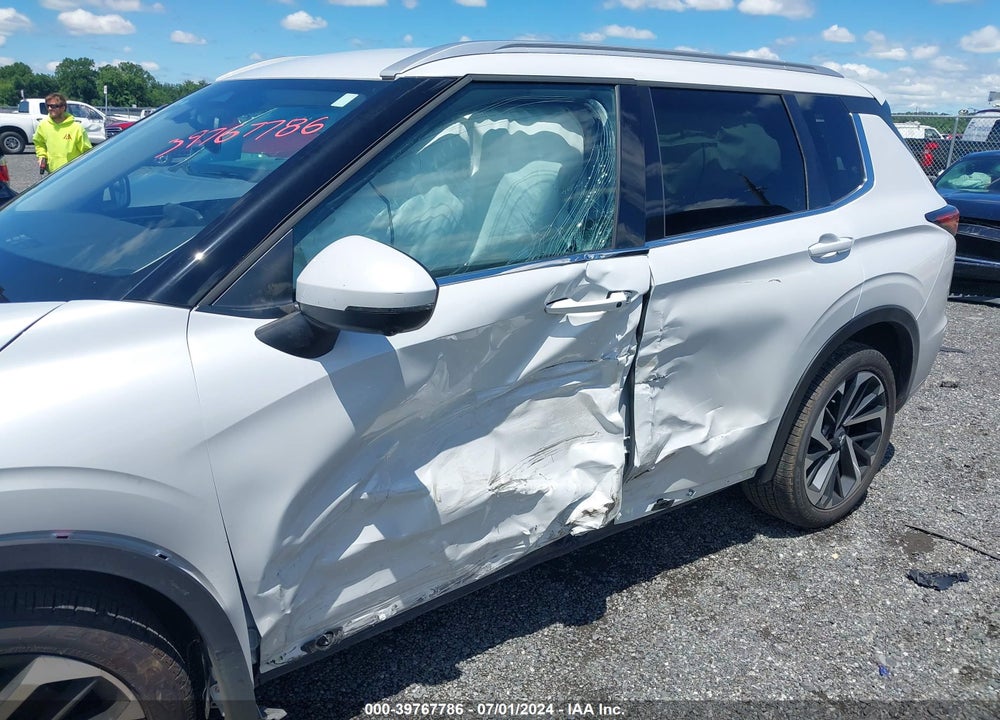 2024 MITSUBISHI OUTLANDER SEL 2.5 S-AWC VIN: JA4J4WA88RZ016708
