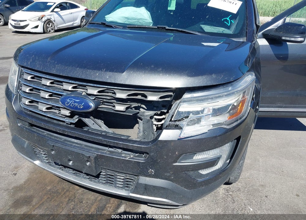 2017 FORD EXPLORER XLT VIN: 1FM5K7D81HGD85883
