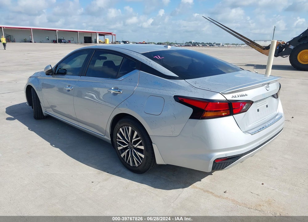 2023 NISSAN ALTIMA SV FWD VIN: 1N4BL4DV3PN409352