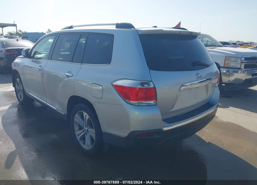 2011 TOYOTA HIGHLANDER LIMITED V6 VIN: 5TDYK3EH7BS030559