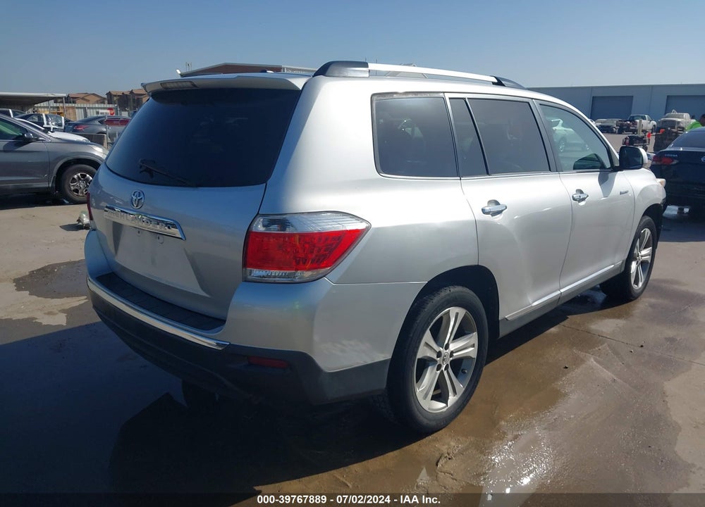 2011 TOYOTA HIGHLANDER LIMITED V6 VIN: 5TDYK3EH7BS030559
