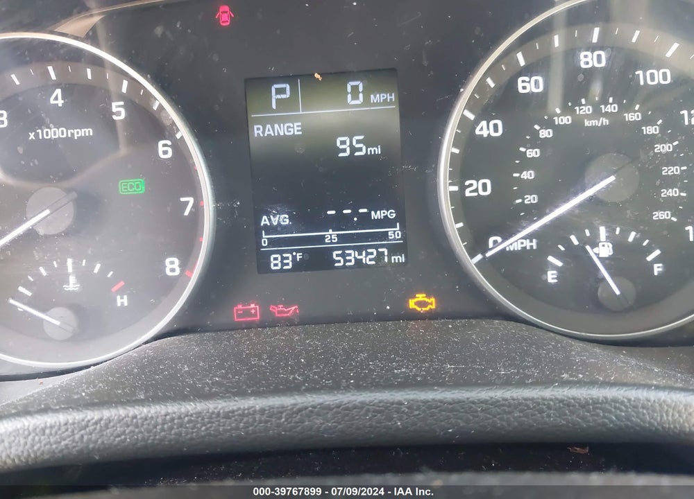 2017 HYUNDAI ELANTRA SE VIN: 5NPD84LF7HH110706