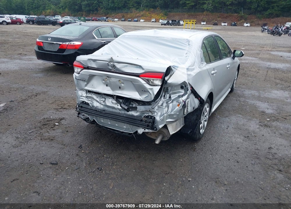 2022 TOYOTA COROLLA LE VIN: JTDEPMAE6N3032721