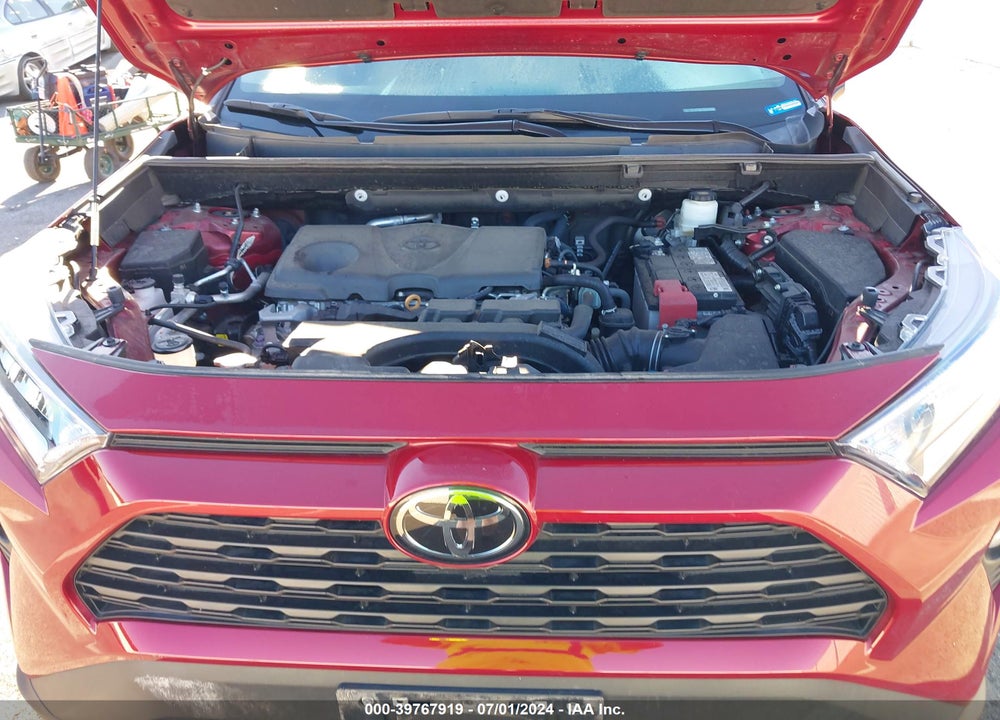 2021 TOYOTA RAV4 XLE VIN: 2T3P1RFV9MW161936