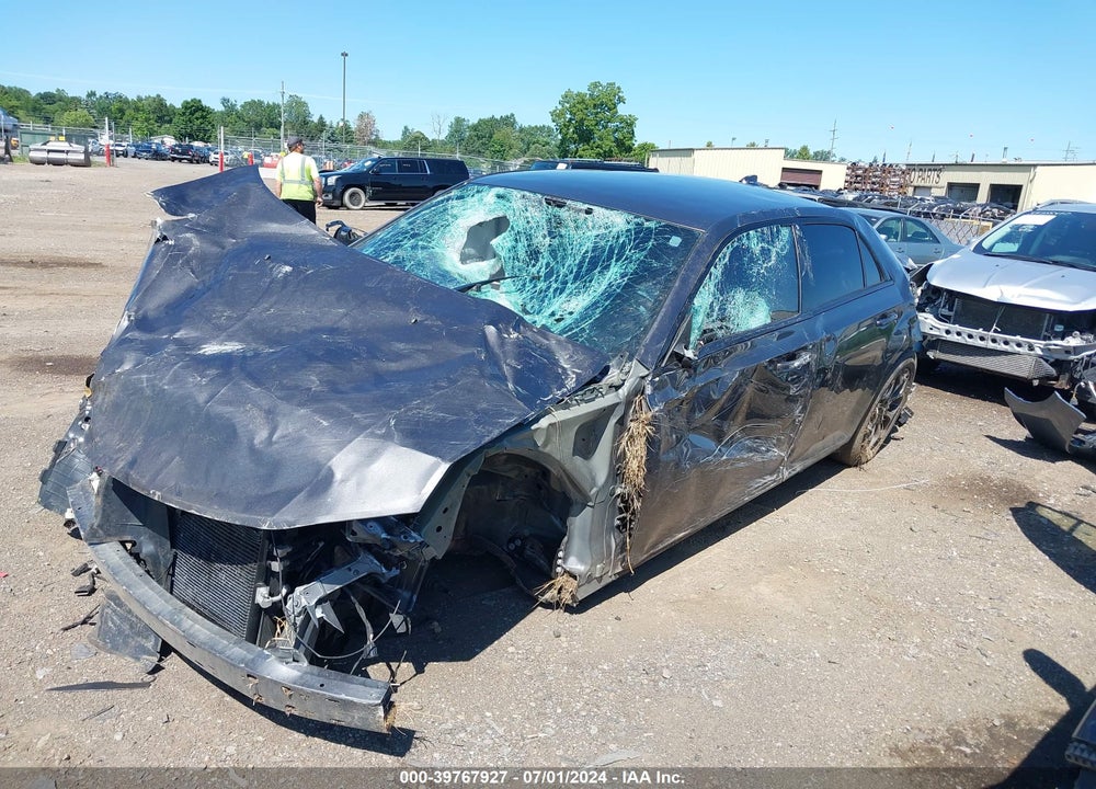 2018 CHRYSLER 300 VIN: 2C3CCAGG3JH117957