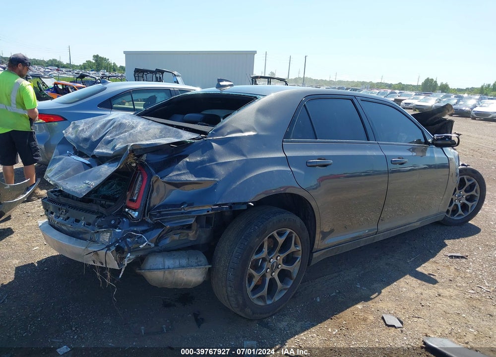 2018 CHRYSLER 300 VIN: 2C3CCAGG3JH117957