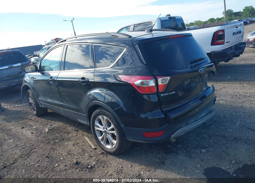 2018 FORD ESCAPE SE VIN: 1FMCU9GD4JUD38912