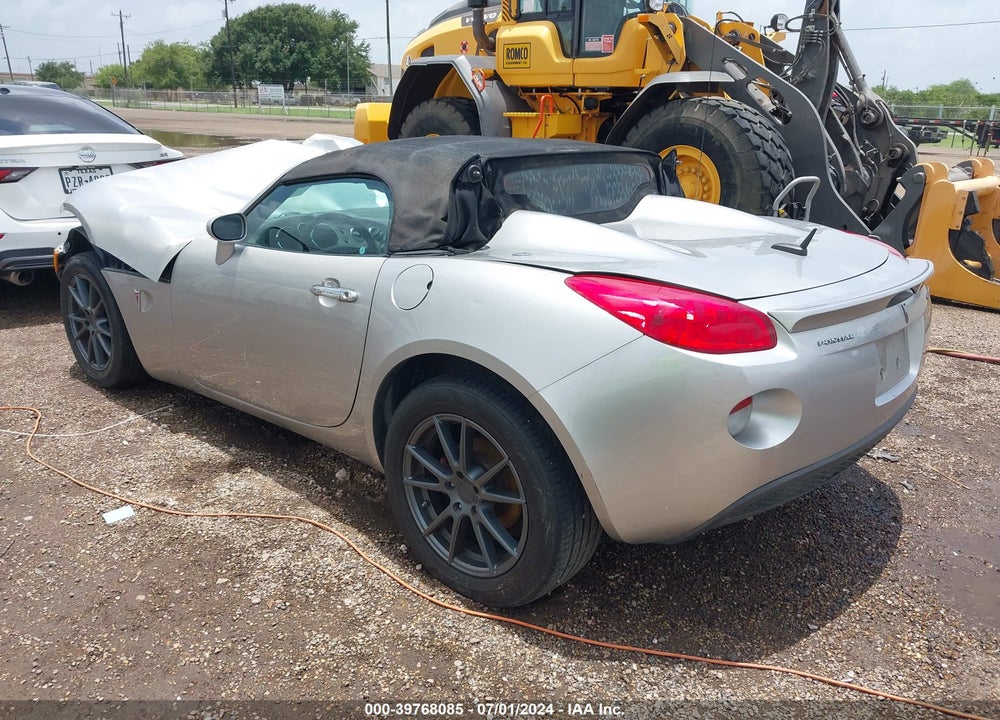 2008 PONTIAC SOLSTICE VIN: 1G2MC35B48Y119367