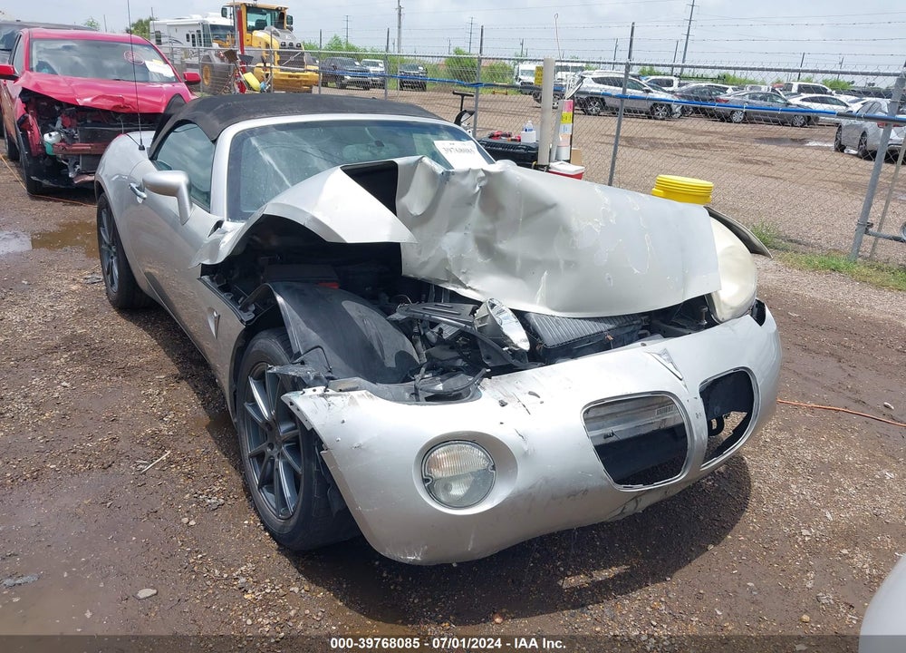 2008 PONTIAC SOLSTICE VIN: 1G2MC35B48Y119367