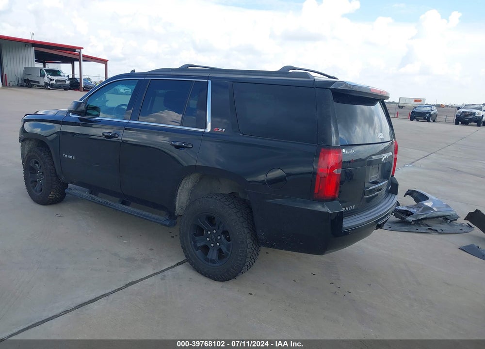 2017 CHEVROLET TAHOE LT VIN: 1GNSKBKC8HR319974