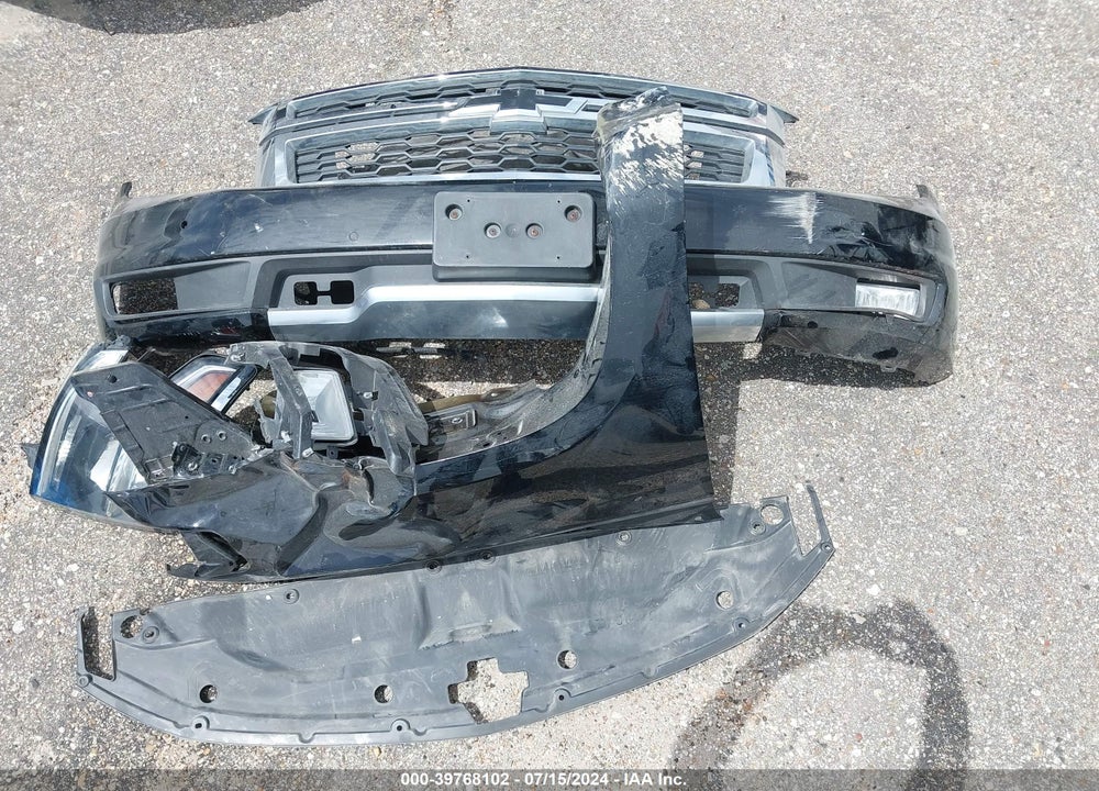 2017 CHEVROLET TAHOE LT VIN: 1GNSKBKC8HR319974