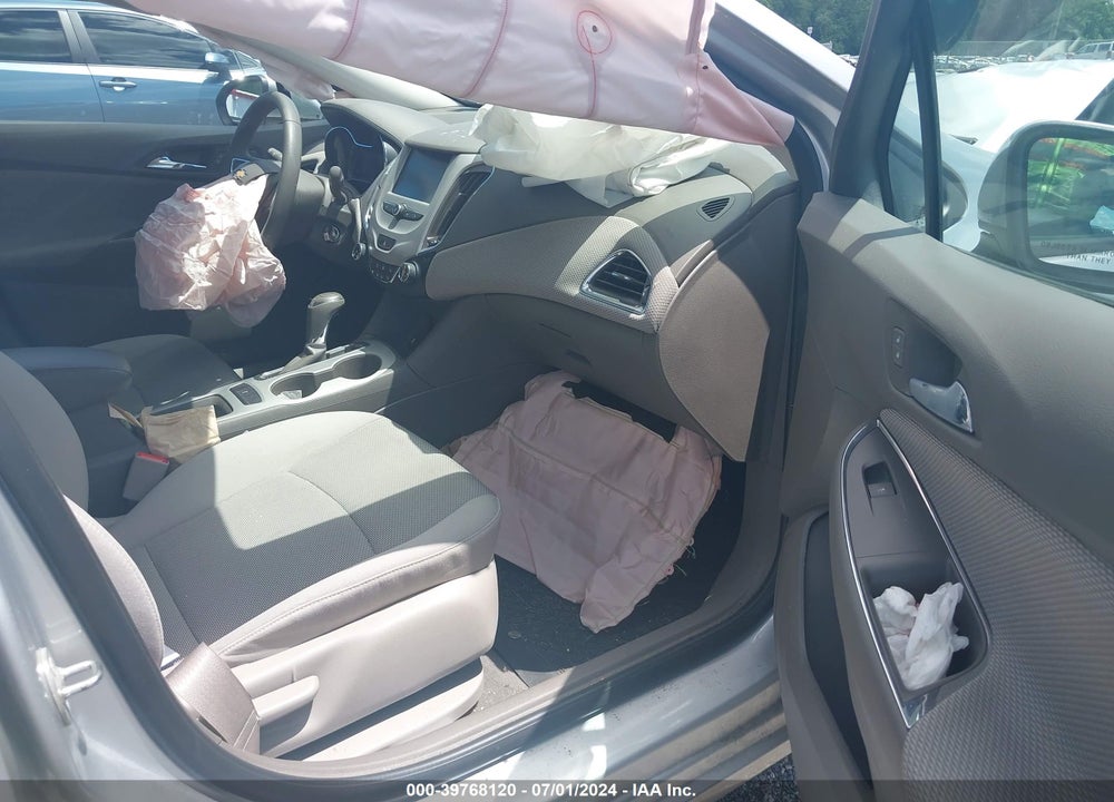 2018 CHEVROLET CRUZE LS AUTO VIN: 1G1BC5SM6J7172189