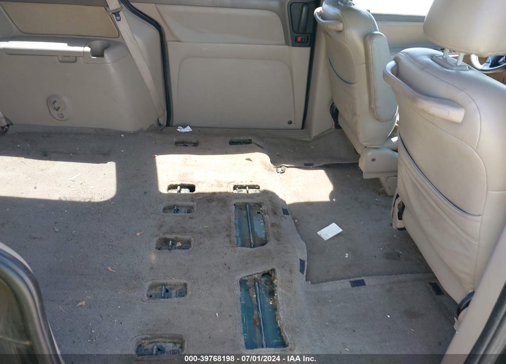 2000 HONDA ODYSSEY LX VIN: 2HKRL1859YH616315