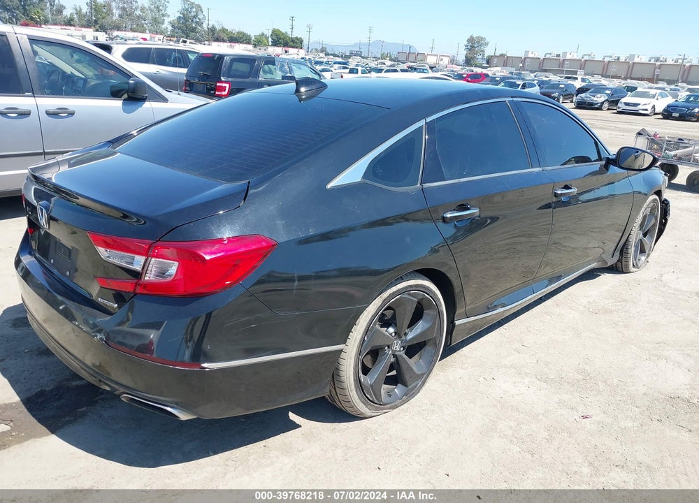 2018 HONDA ACCORD TOURING VIN: 1HGCV1F91JA085020