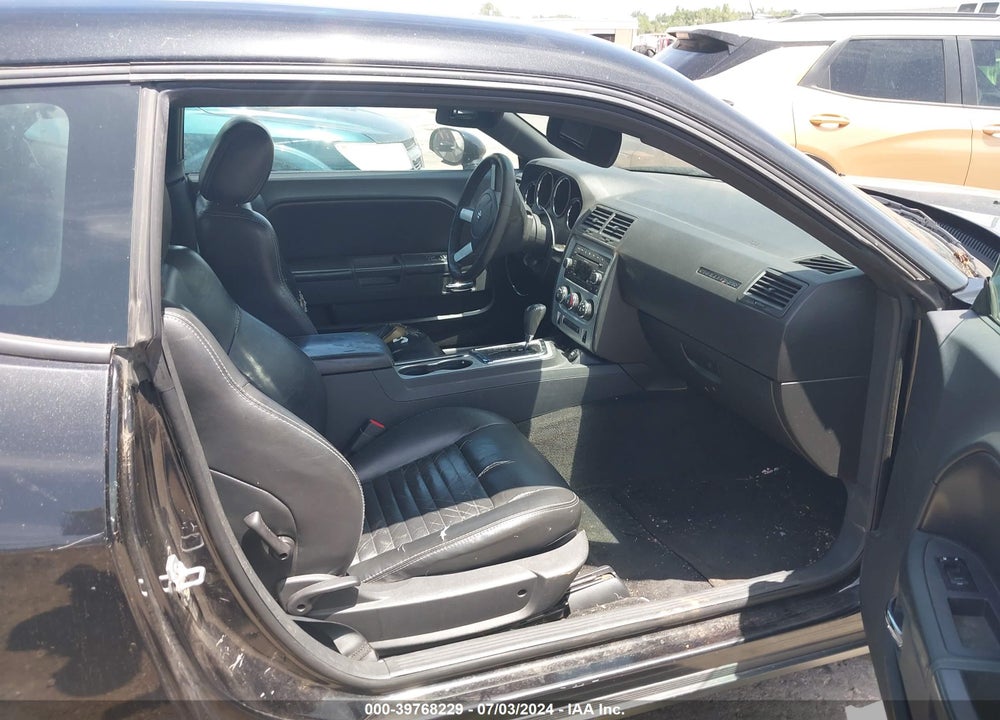 2009 DODGE CHALLENGER SE VIN: 2B3LJ44V59H610221