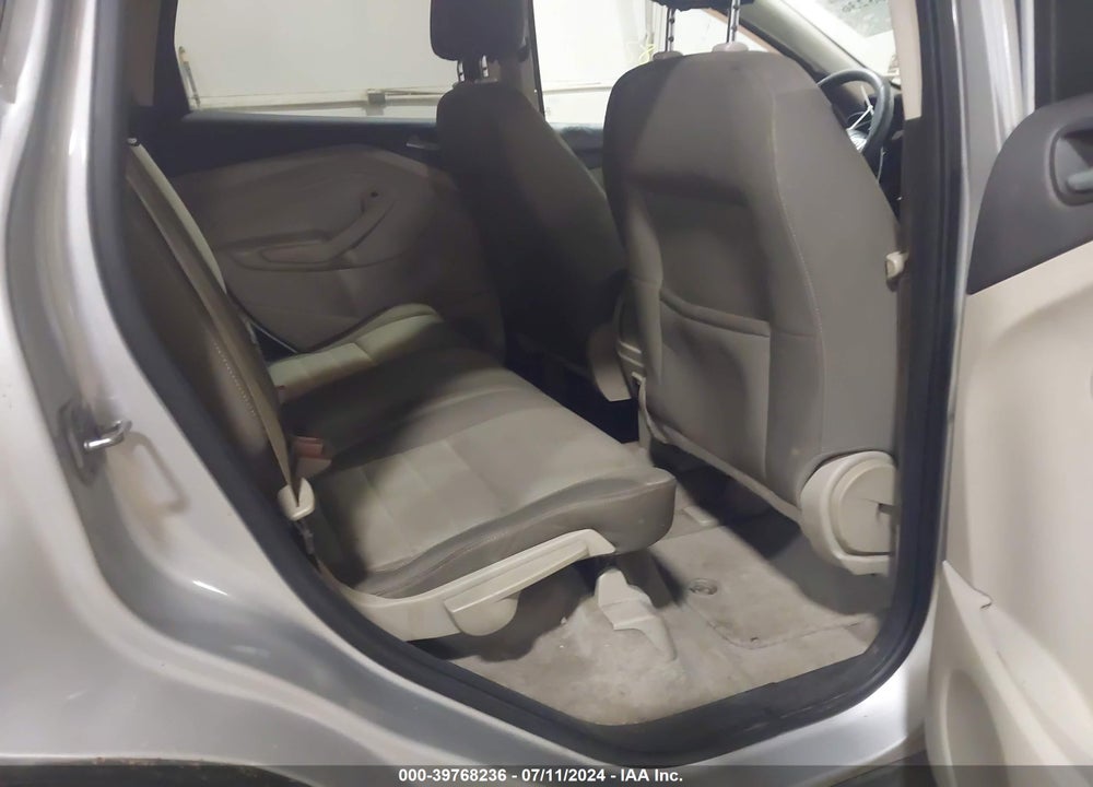 2013 FORD ESCAPE SE VIN: 1FMCU9GX8DUB28215