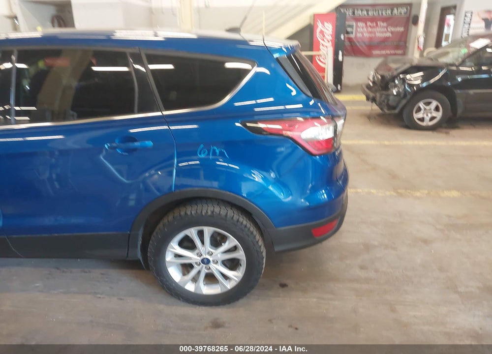 2017 FORD ESCAPE SE VIN: 1FMCU9GD1HUB55364