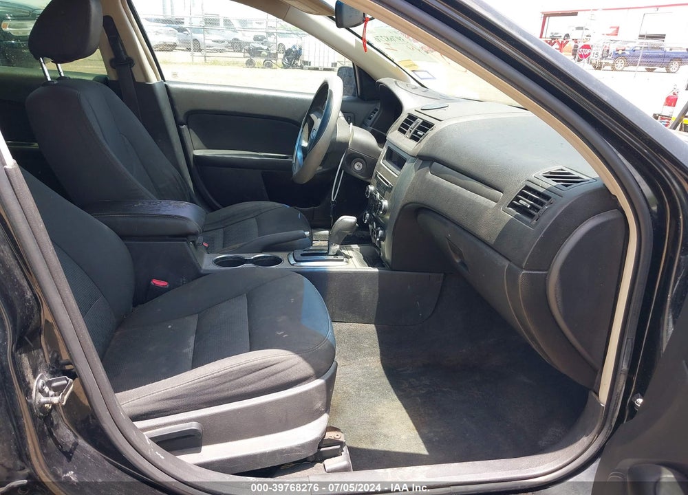 2010 FORD FUSION SE VIN: 3FAHP0HA1AR253010