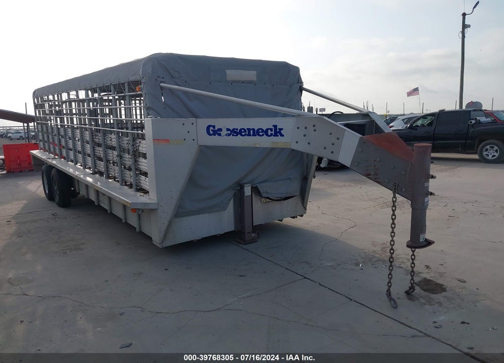 2014 GOOSENECK TRAILERS --- VIN: 16GA52420EB067988