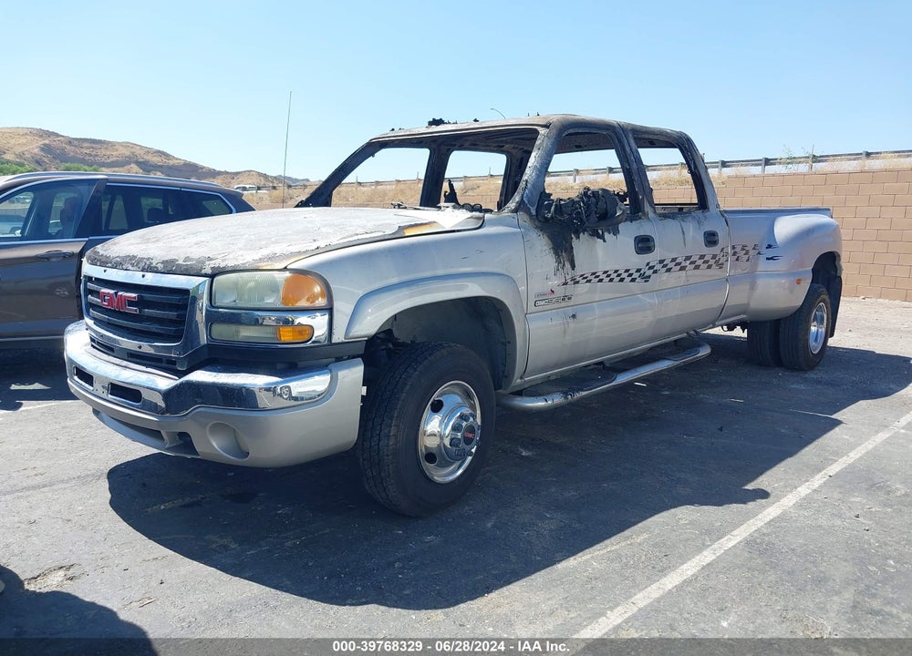 2004 GMC SIERRA 3500 SLE VIN: 1GTJC33124F172356