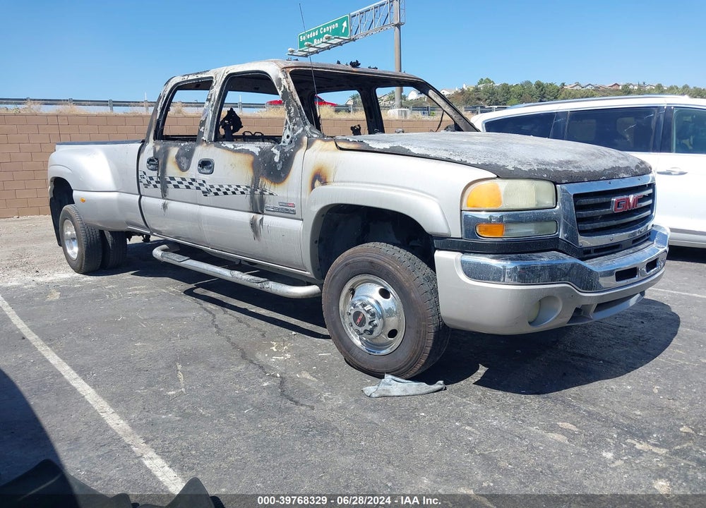 2004 GMC SIERRA 3500 SLE VIN: 1GTJC33124F172356