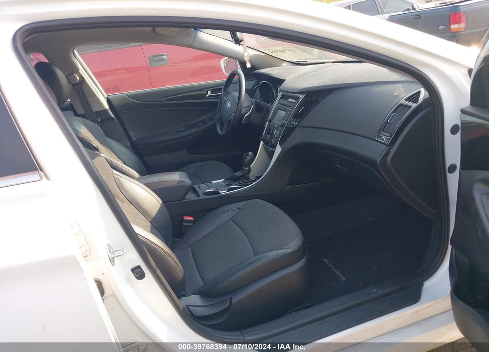 2014 HYUNDAI SONATA SE VIN: 5NPEC4AC9EH917431