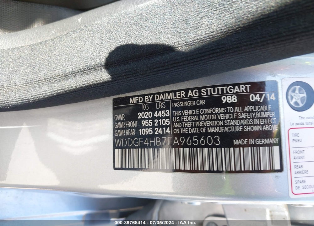 2014 MERCEDES-BENZ C 250 LUXURY/SPORT VIN: WDDGF4HB7EA965603
