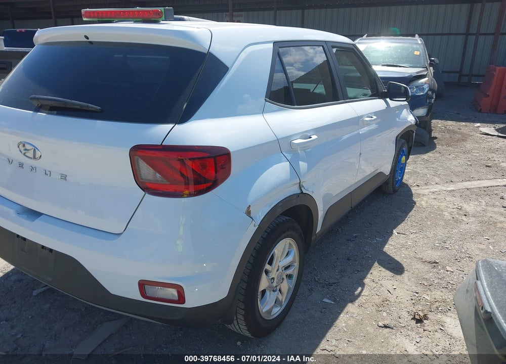 2022 HYUNDAI VENUE SE VIN: KMHRB8A37NU156587