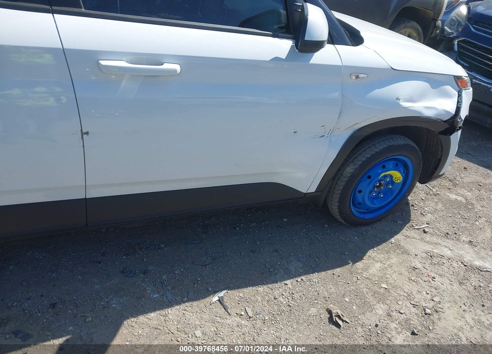 2022 HYUNDAI VENUE SE VIN: KMHRB8A37NU156587