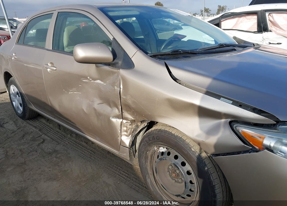 2010 TOYOTA COROLLA LE VIN: 1NXBU4EE1AZ180166