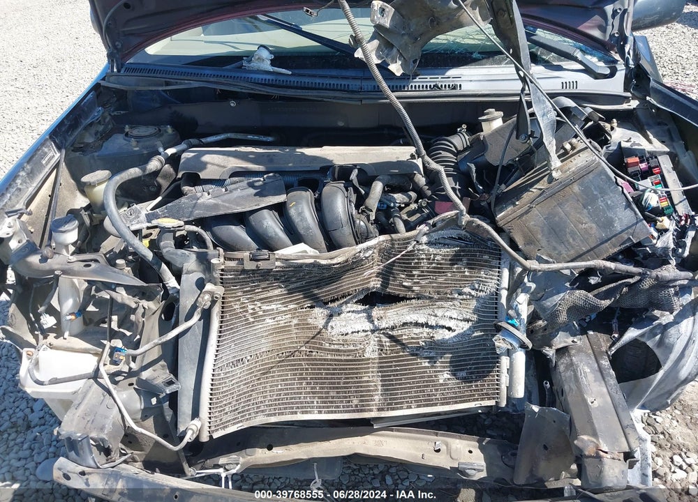2005 TOYOTA COROLLA CE VIN: JTDBR32E052066357