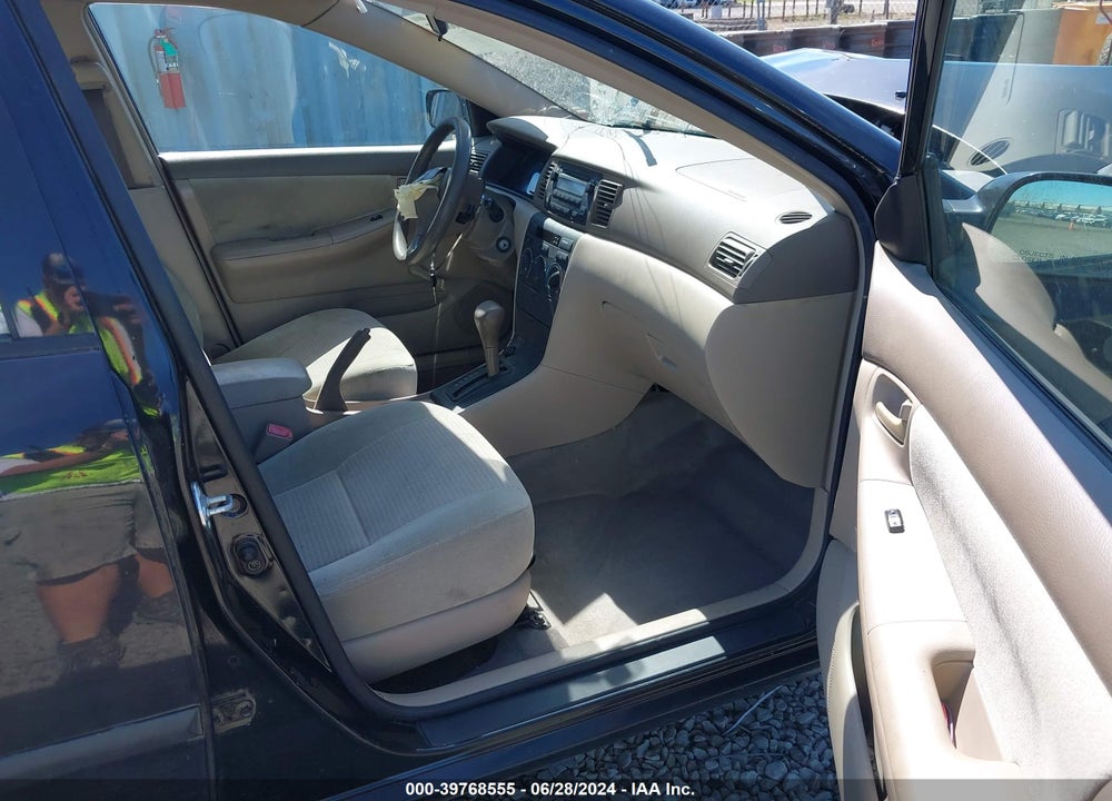 2005 TOYOTA COROLLA CE VIN: JTDBR32E052066357