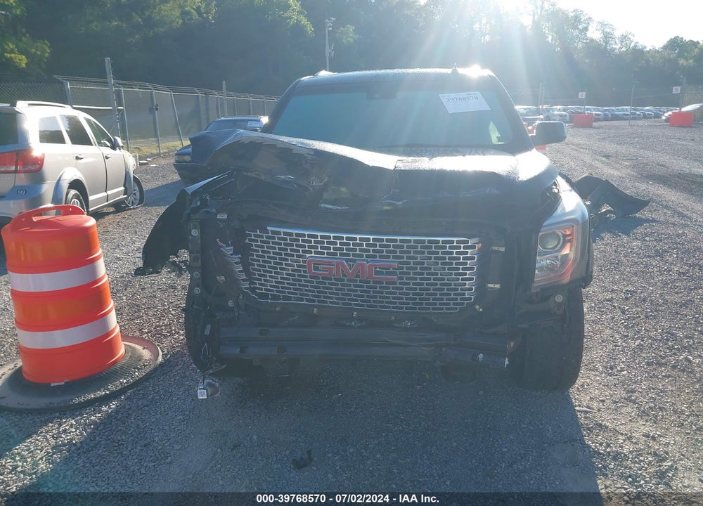 2015 GMC YUKON DENALI VIN: 1GKS2CKJ5FR251969