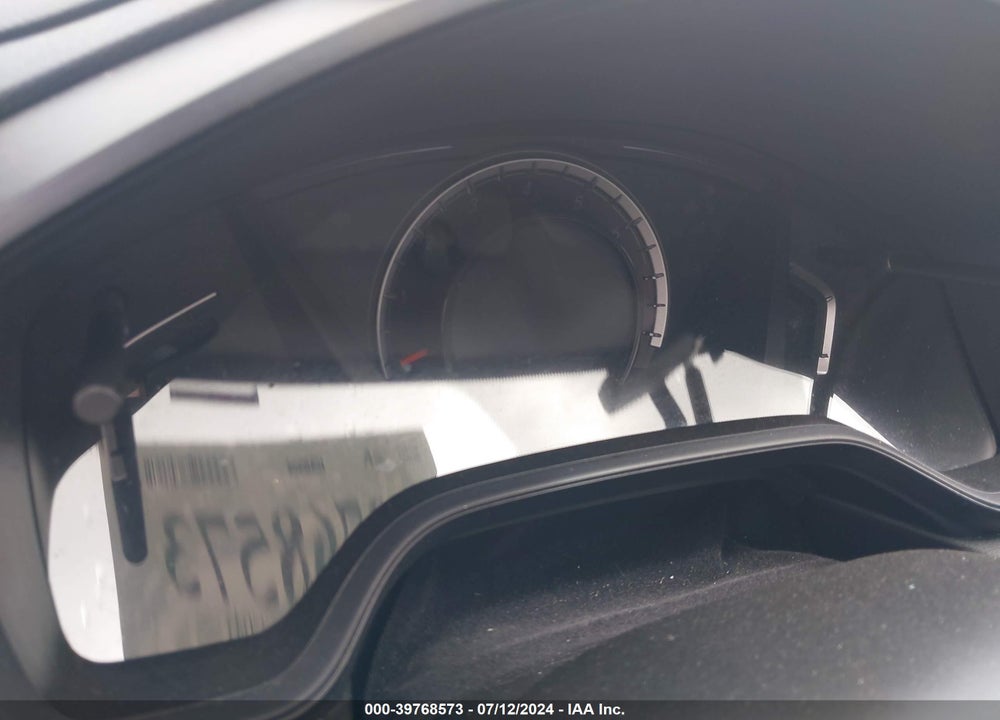 2019 HONDA CR-V LX VIN: 2HKRW5H34KH422540