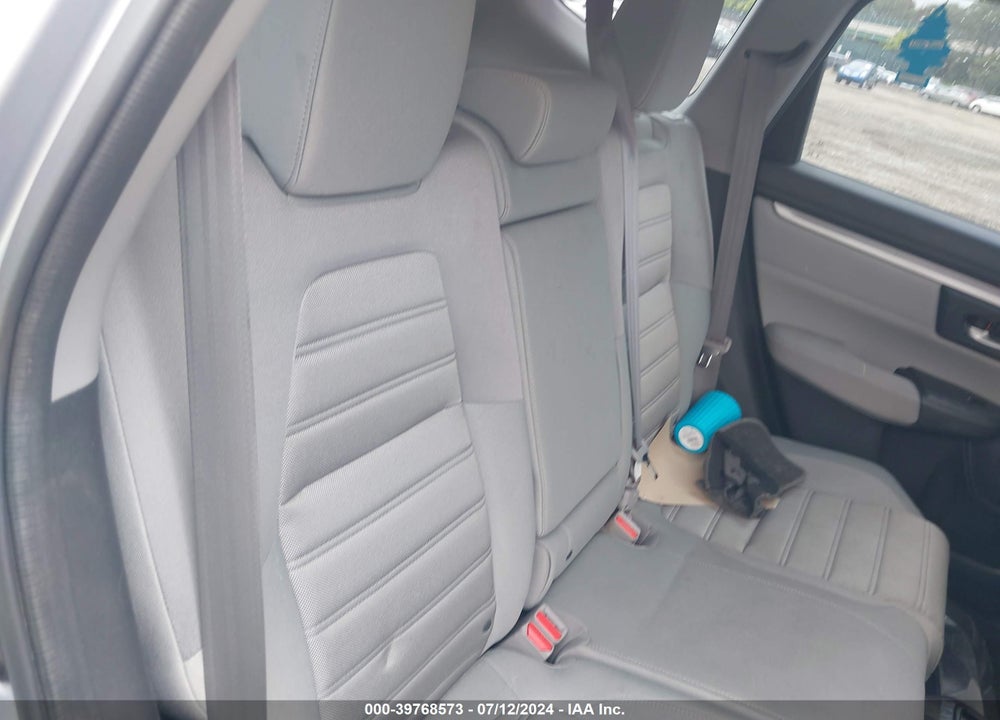 2019 HONDA CR-V LX VIN: 2HKRW5H34KH422540