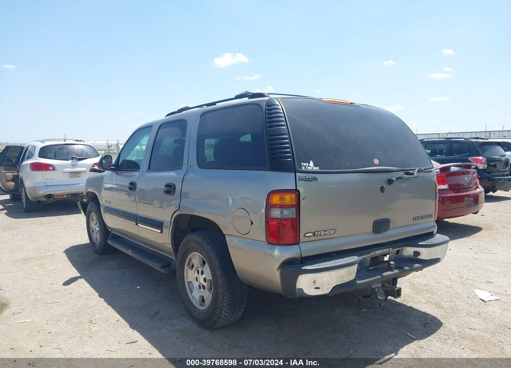 2001 CHEVROLET TAHOE LS VIN: 1GNEC13TX1R213793