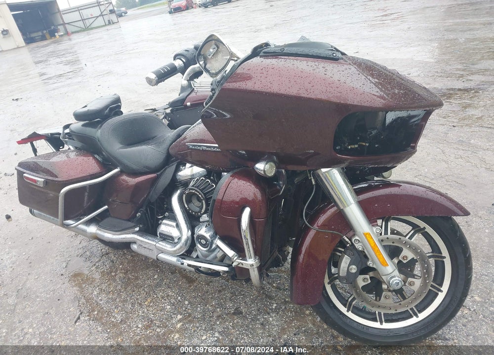 2019 HARLEY-DAVIDSON FLTRU VIN: 1HD1KGF10KB622482