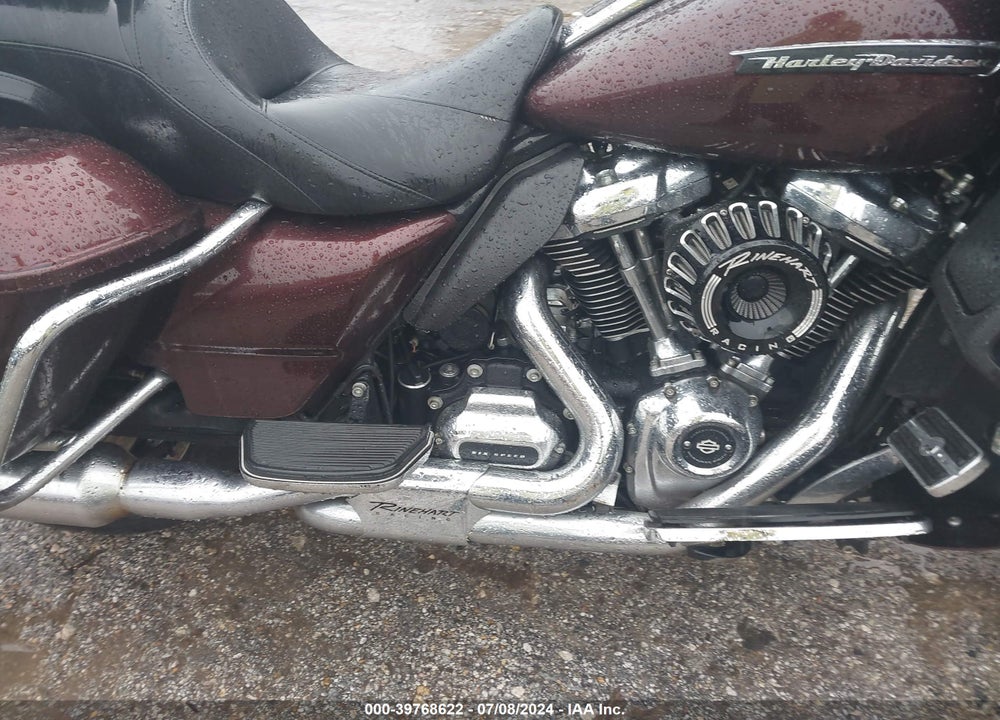 2019 HARLEY-DAVIDSON FLTRU VIN: 1HD1KGF10KB622482
