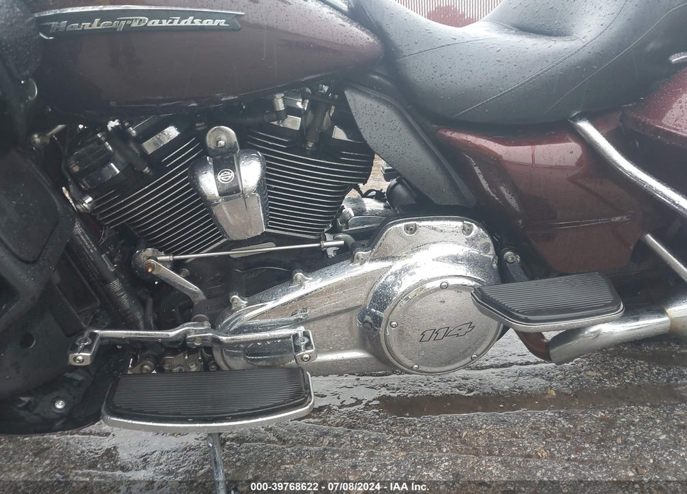 2019 HARLEY-DAVIDSON FLTRU VIN: 1HD1KGF10KB622482